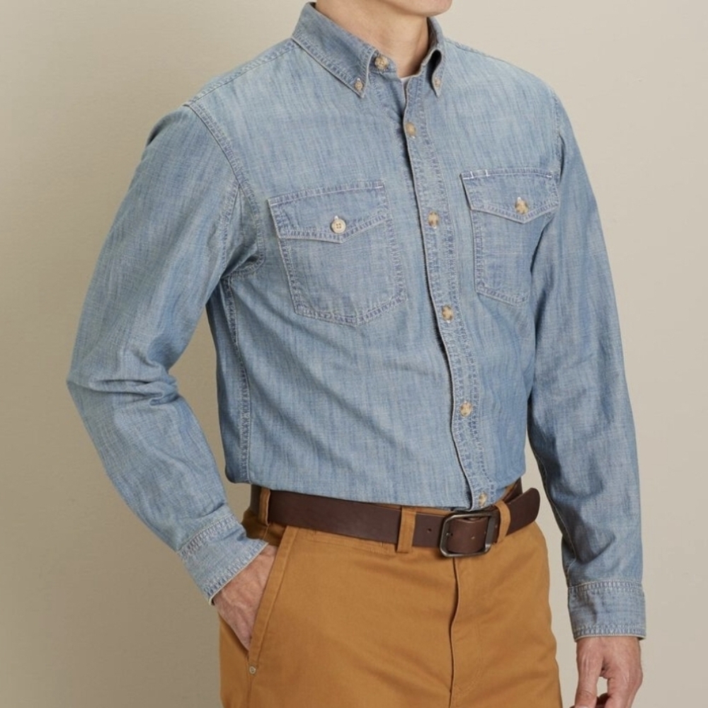 Duluth Trading Co Blue Casual Button Down Shirt